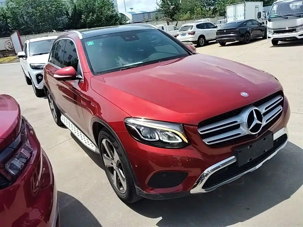 Mercedes-Benz GLC 2016 GLC 260 4MATIC Luxury фото 4