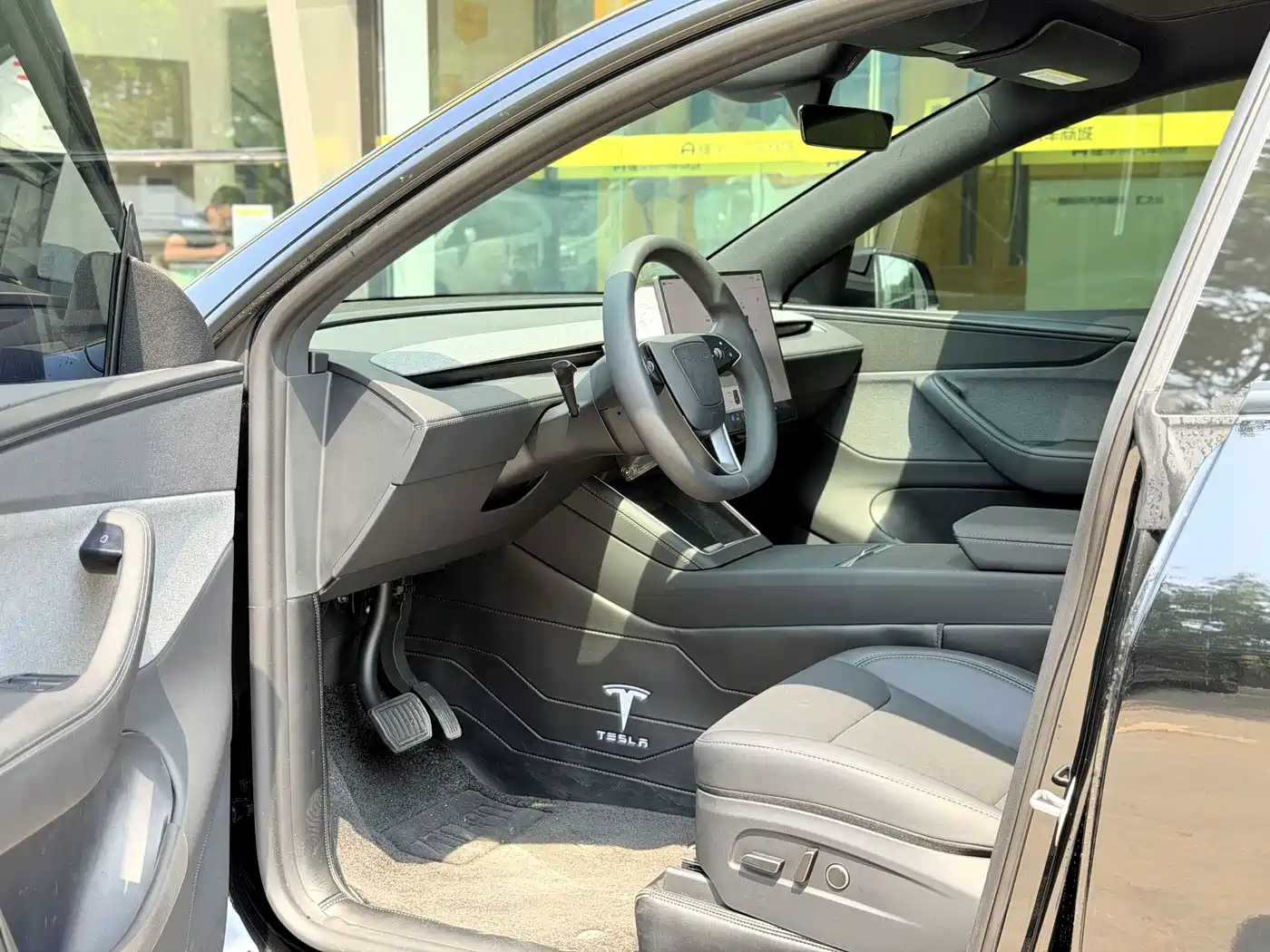 Tesla Model Y 2026 2026 Facelift Long Range Rear-Wheel Drive