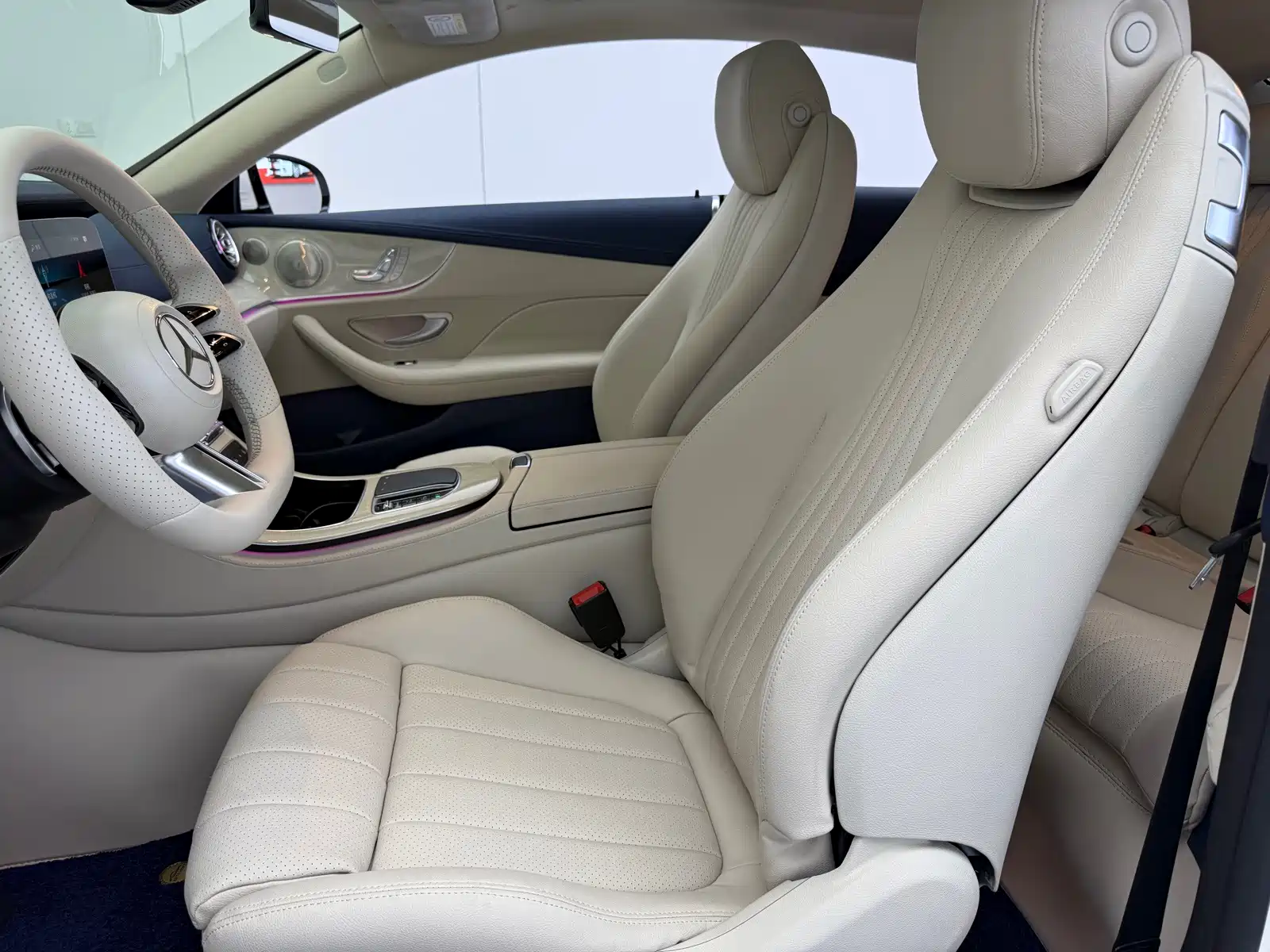 Фото 7 - Mercedes-Benz E-Class (Import)