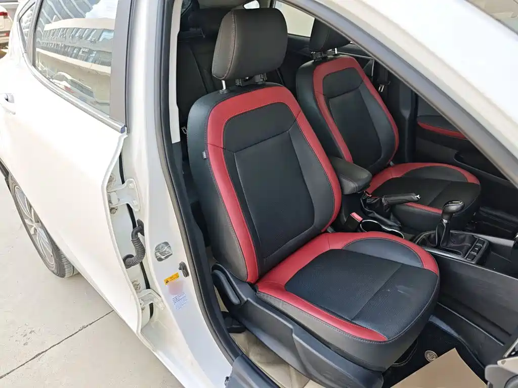 Changan Eado XT 2017 2016 1.6L Manual Stylish Cool Edition