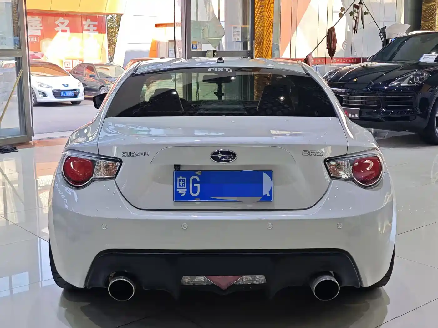 Subaru BRZ 2013 2.0i Manual Luxury фото 8