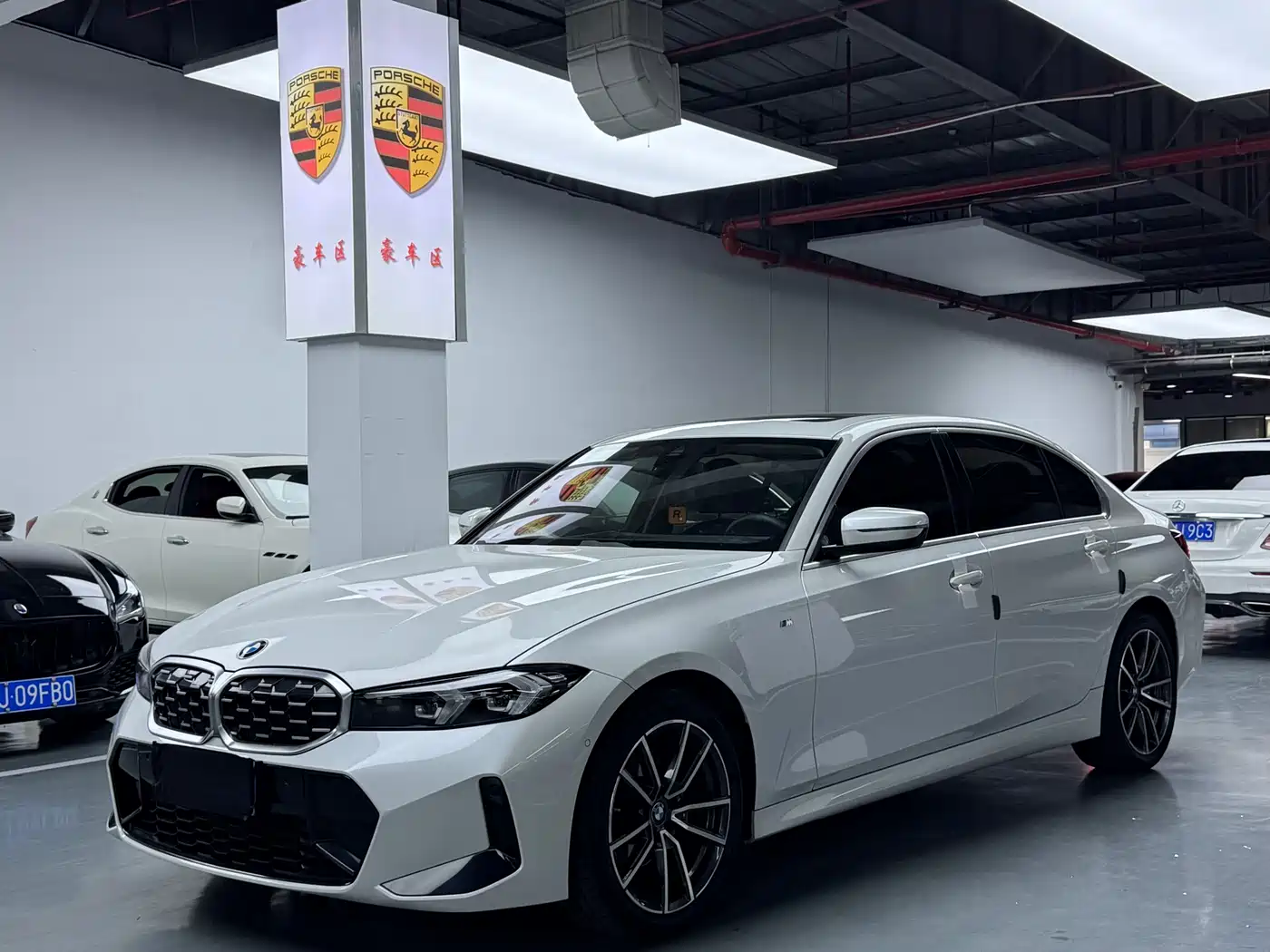 BMW 3 Series 2023 325Li M Sport Package