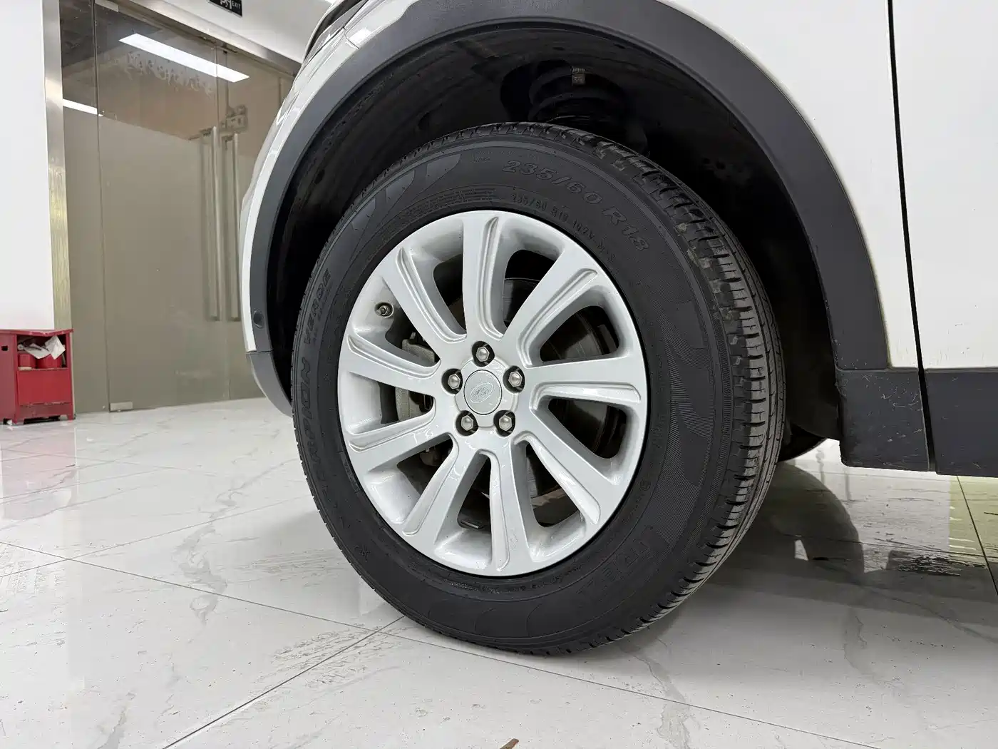Фото 7 - Land Rover Discovery Sport