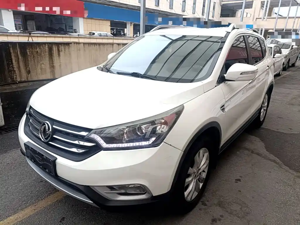 Dongfeng Aeolus Dongfeng Fengshen AX7 2015 2015 2.0L Automatic Smart Ease