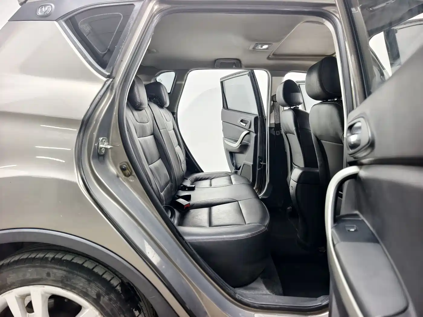Changan CS35 2014 2014 1.6L Automatic Luxury Type China IV