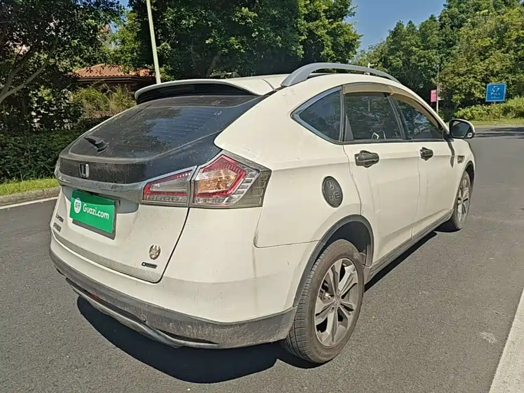 Luxgen U6 SUV 2016 2015 1.8T Fashion Edition
