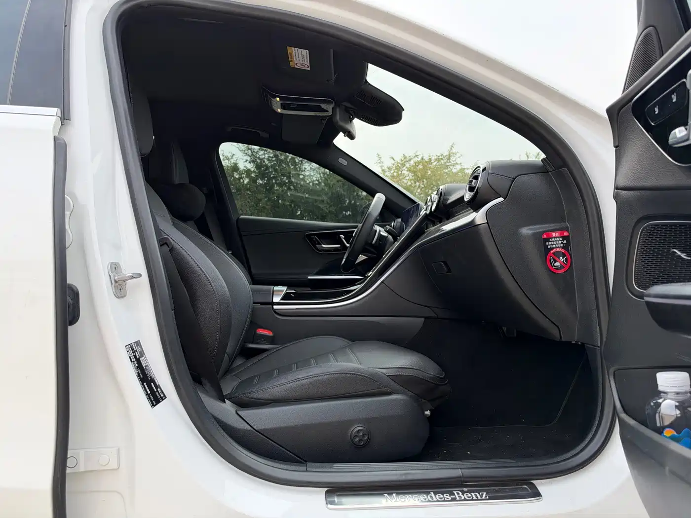 Photo 19 - Mercedes-Benz C-Class