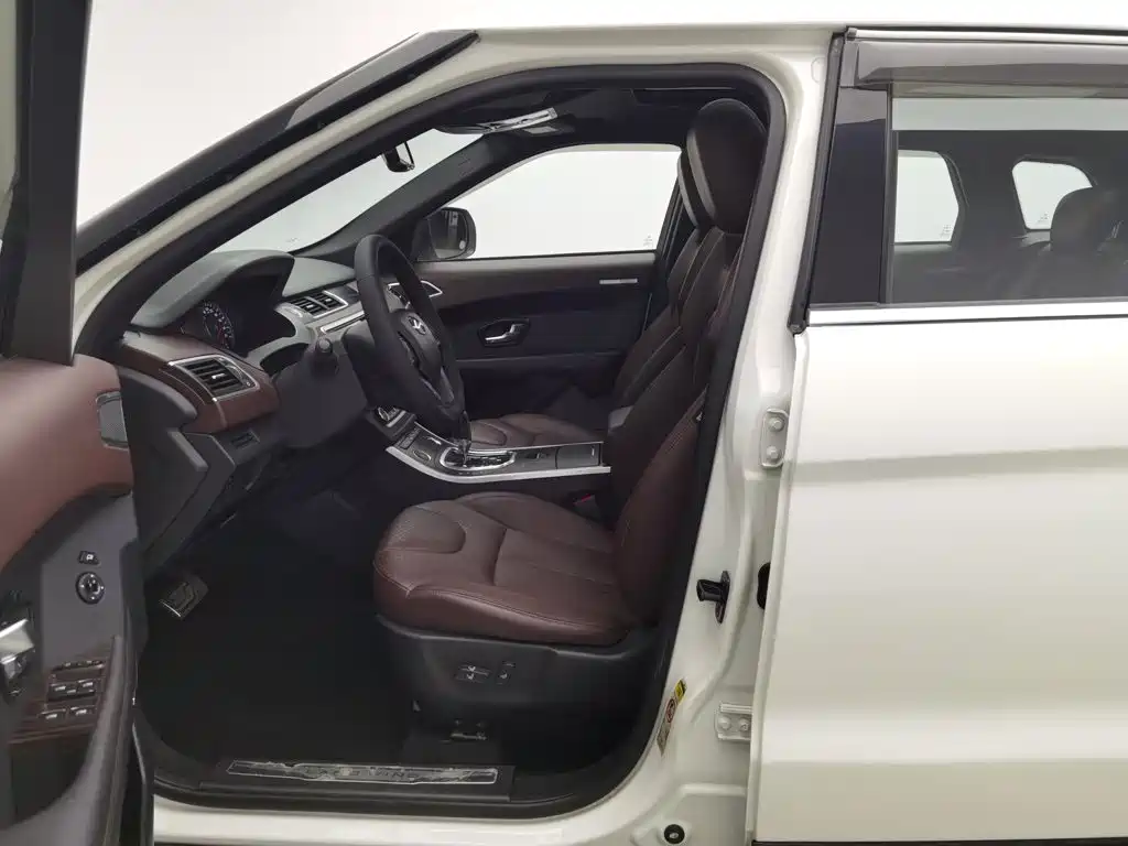 Landwind X7 2016 2015 2.0T Panorama Premium