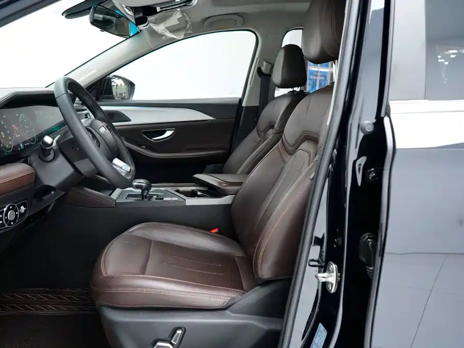 Jetour X90 PLUS 2023 2023 1.6TD DCT Villa 7-Seater