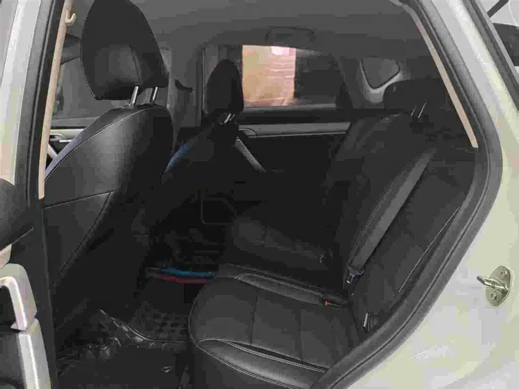 GEELY AUTOMOBILE BINYUE