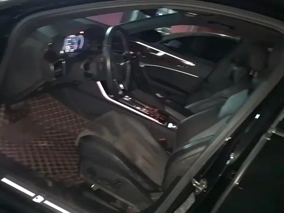 Audi A6L 2020 45 TFSI quattro Premium Dynamic фото 9