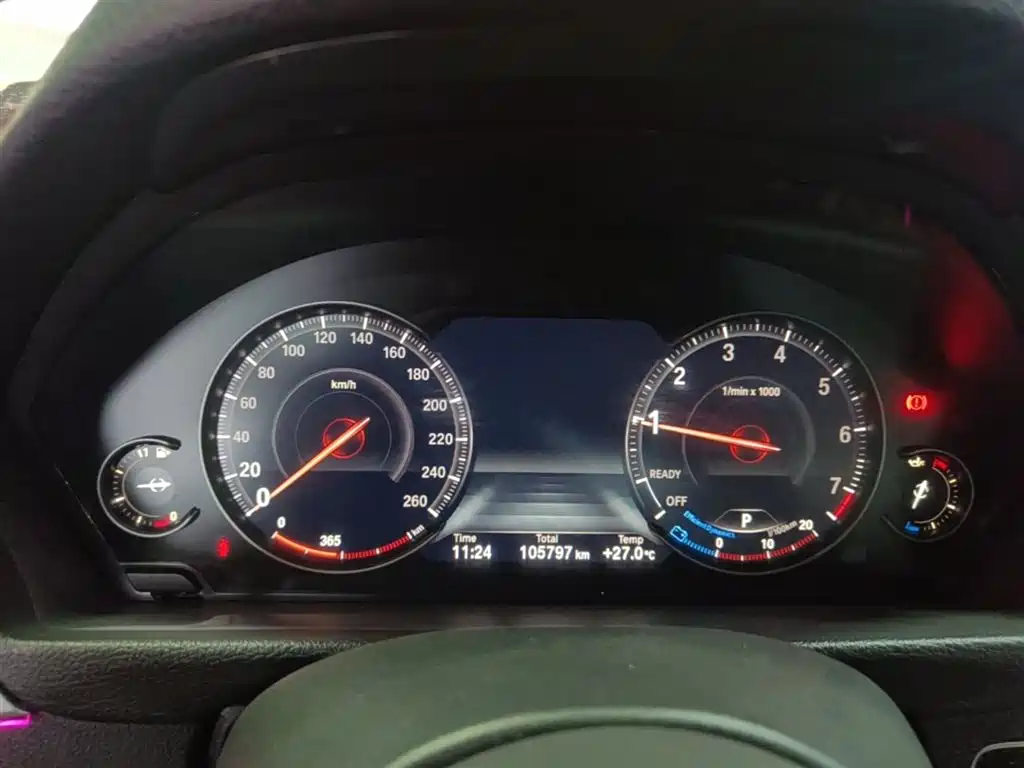 BMW 3 Series 2019 320Li M Sport Black Night Edition фото 12