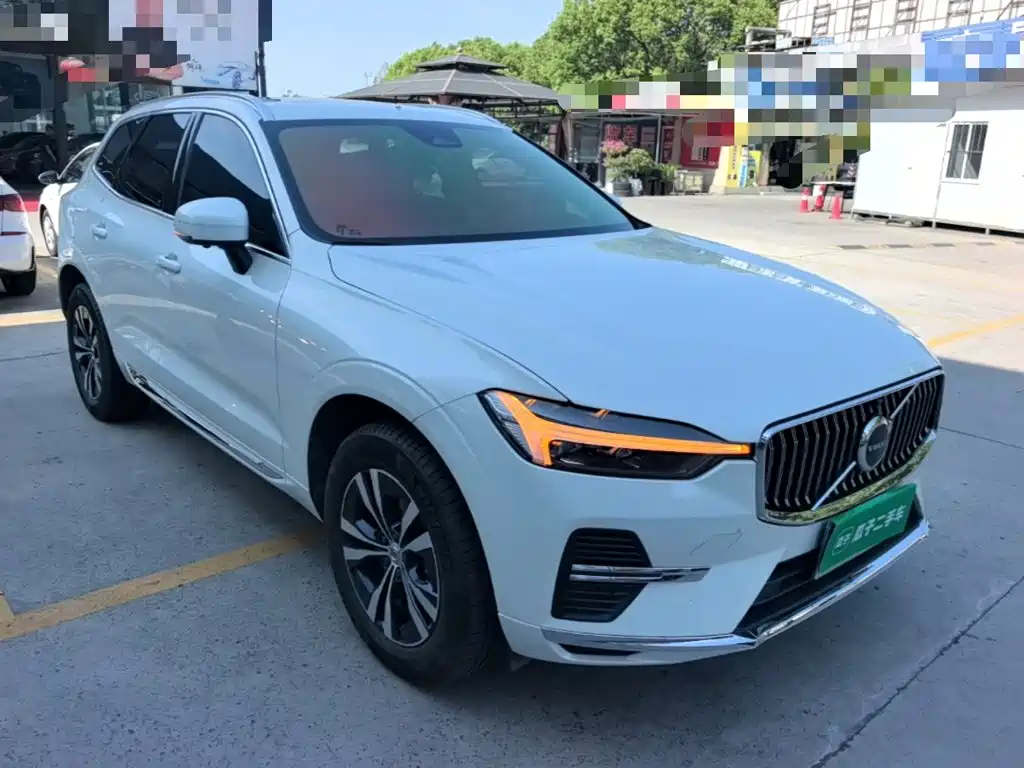 Volvo XC60 2025 2025 B5 AWD Smart Luxury Edition