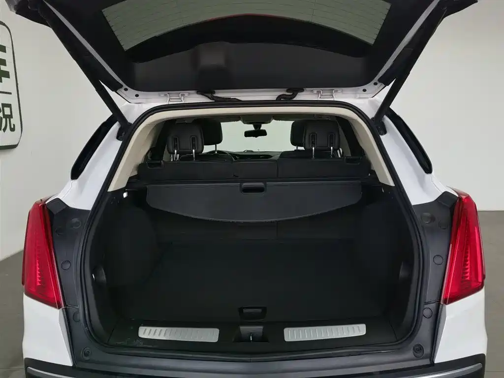 Cadillac XT5 2018 25T Luxury фото 16