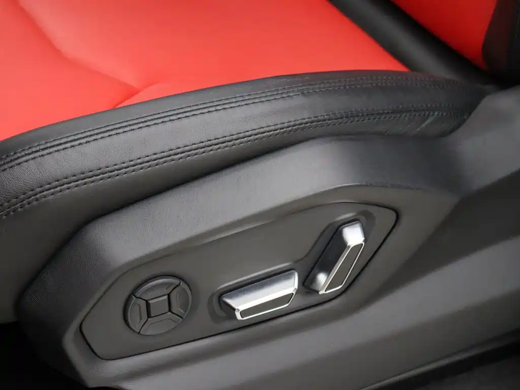 Lamborghini Urus 2019 2018 4.0T V8