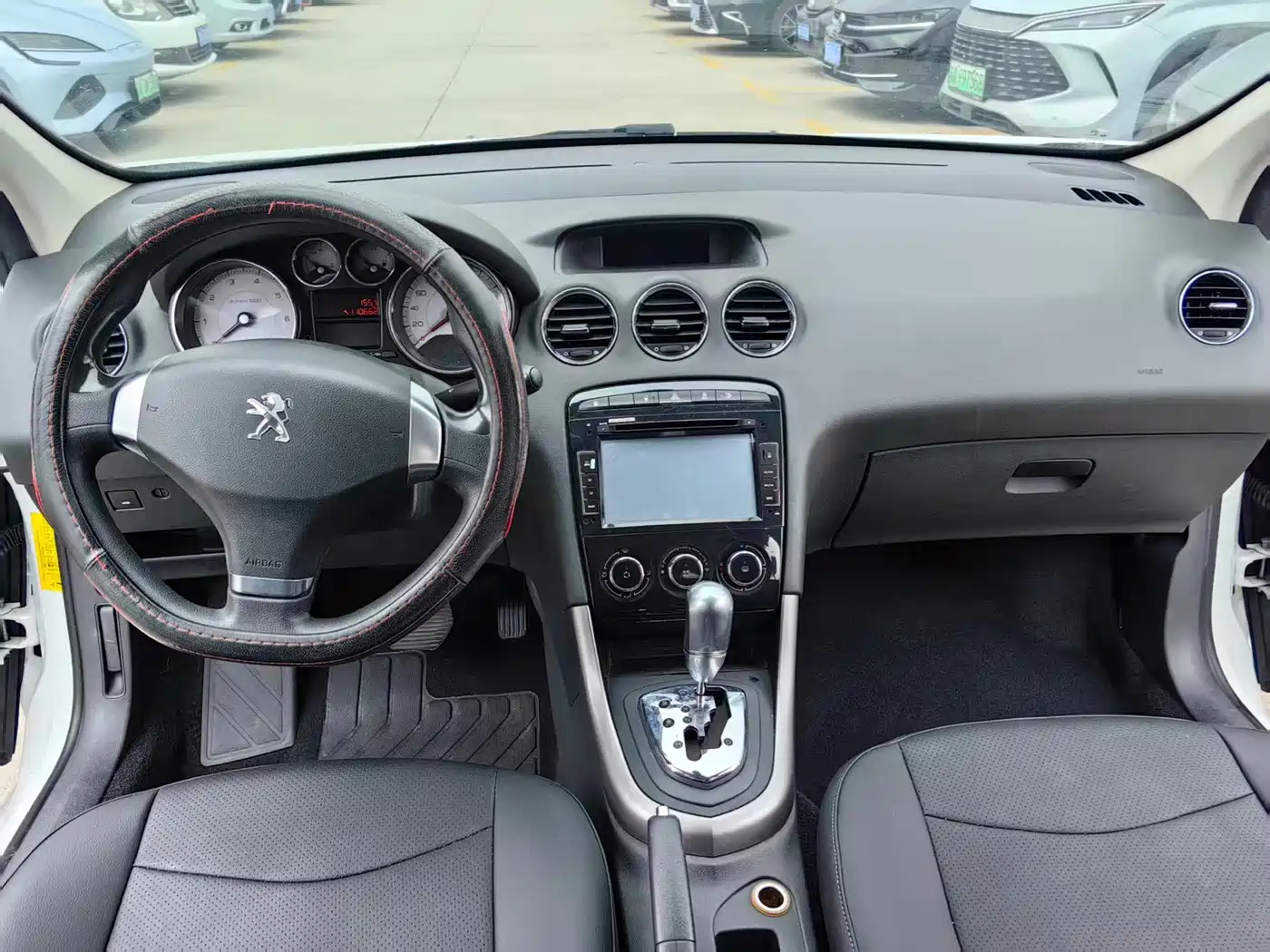 Peugeot 408 2013 2013 2.0L Automatic Comfort Edition