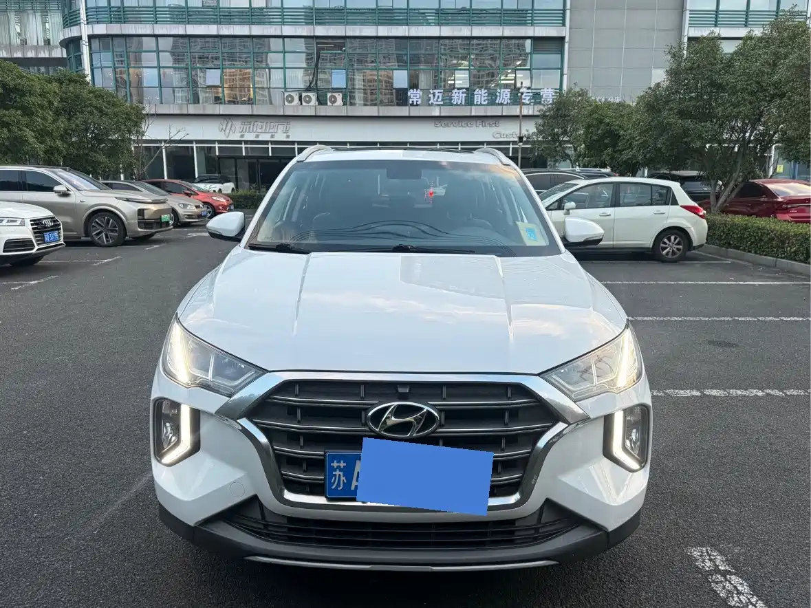 صورة 2 - Hyundai Tucson