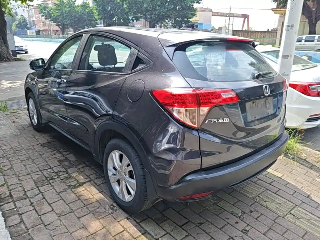 Photo 5 - Honda Vezel