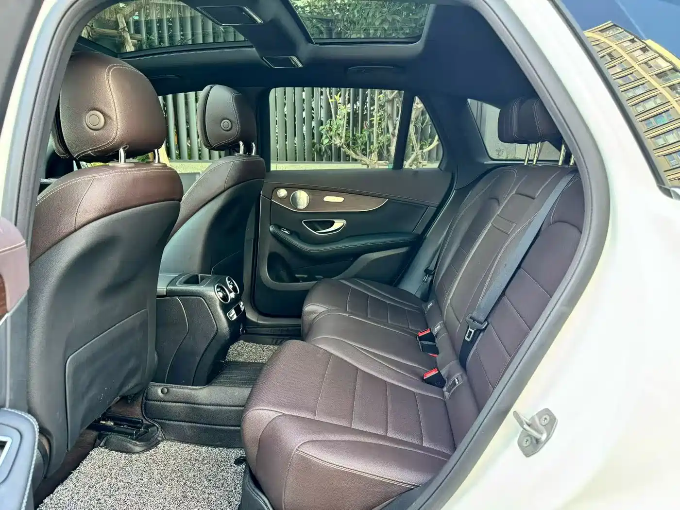 Mercedes-Benz GLC 2022 Model GLC 300 L 4MATIC Dynamic Edition фото 5