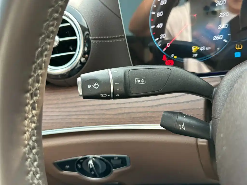Mercedes-Benz E-Class 2022 Model Facelift III E 300 L Fashion фото 21