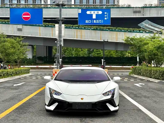 Lamborghini Huracán 2023 Huracán Tecnica