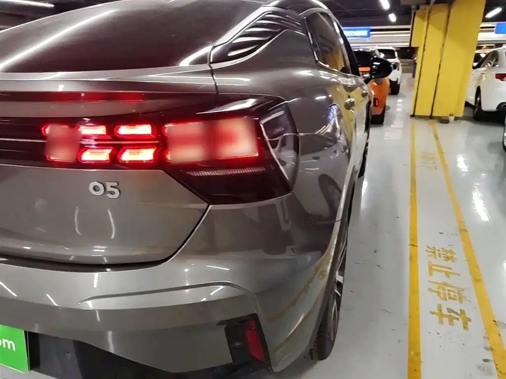 Lynk & Co 05 2020 2.0TD 4WD Halo Edition фото 8