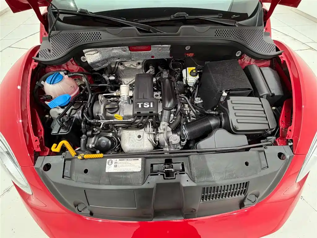 Volkswagen Beetle 2015 180TSI фото 18