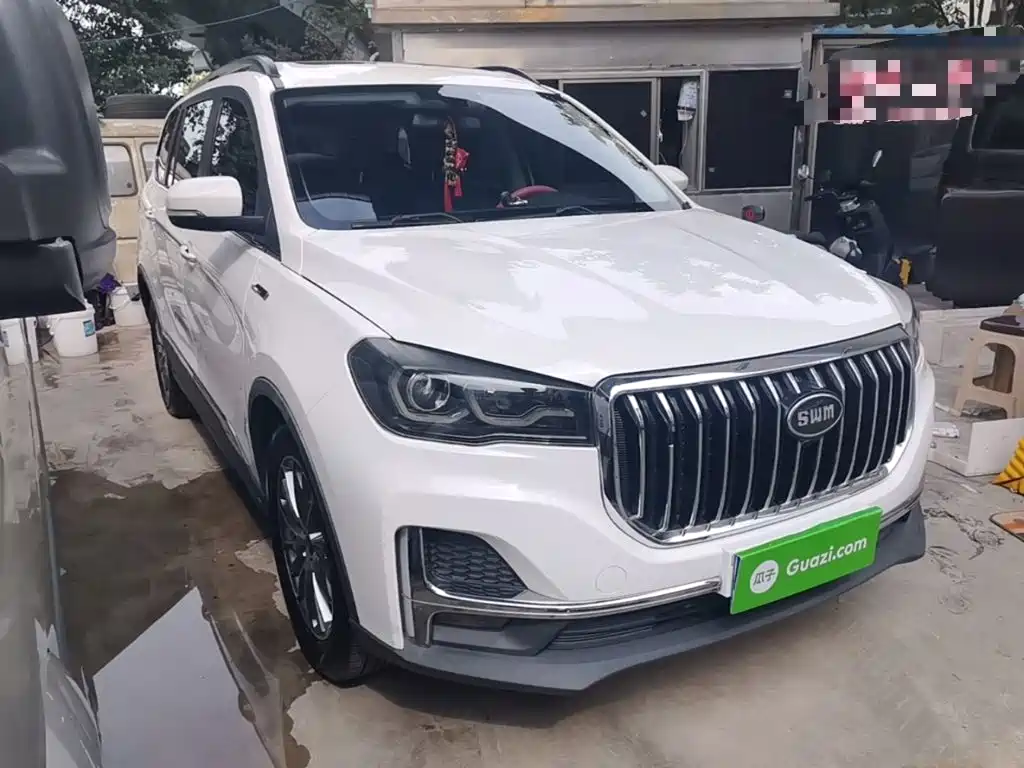 SWM Motor SWM G05 2021 2021 PRO 1.5T Automatic Luxury 7-seater