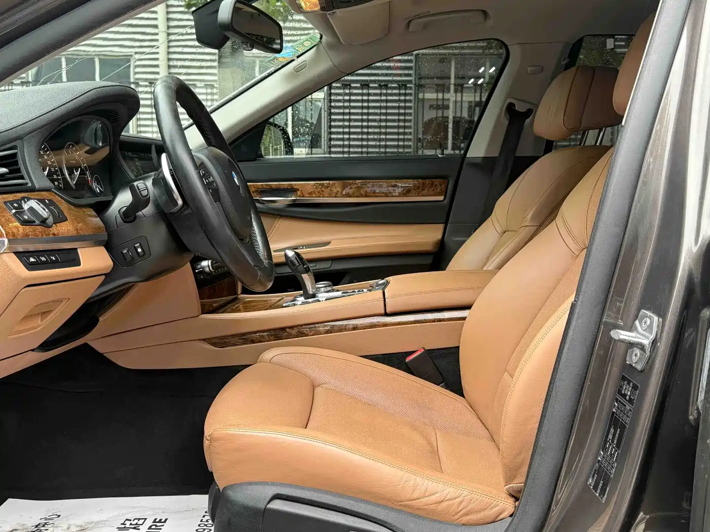 BMW 7 Series 2013 Model 740Li Luxury фото 8