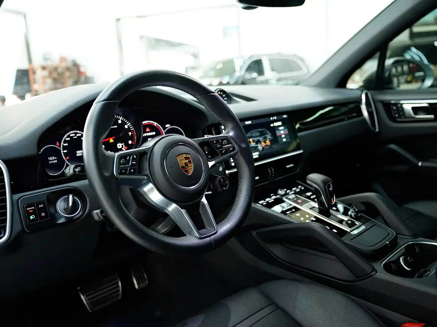 Porsche Cayenne 2018 Cayenne S 2.9T фото 7