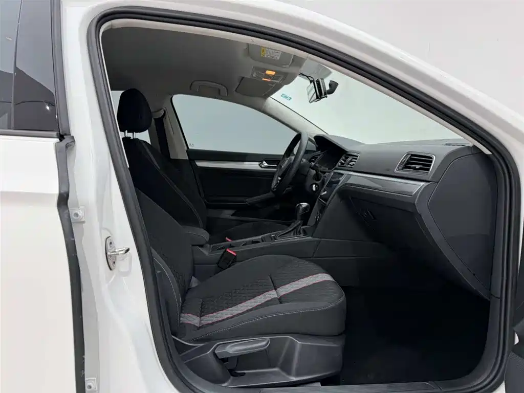 Volkswagen Lamando 2019 230TSI DSG Fashion Edition China VI фото 19