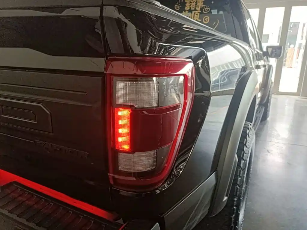 Ford F-150 Raptor 2025 2023 3.5T Raptor
