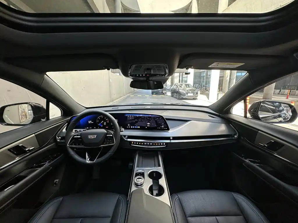 Cadillac XT5 2025 2025 2.0T FWD Style Edition