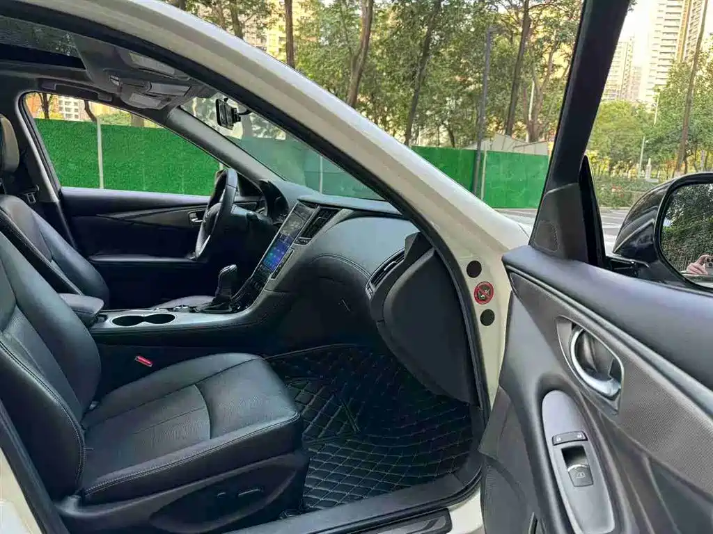 Infiniti Q50L 2022 2.0T Leisure Edition фото 10