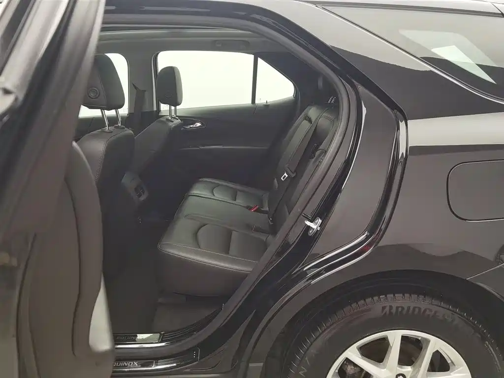 CHEVROLET EXPLORER