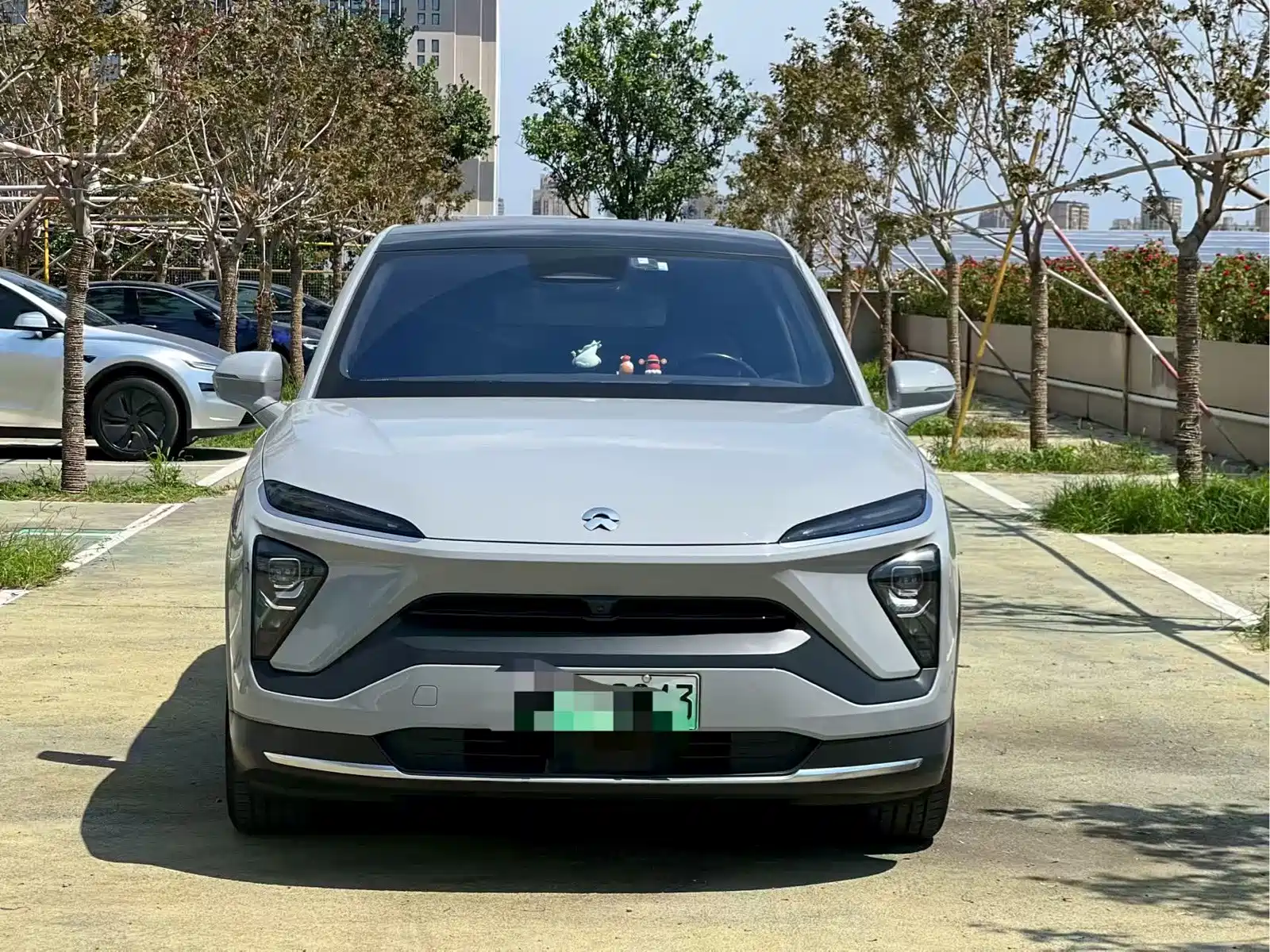 Фото 2 - NIO EC6