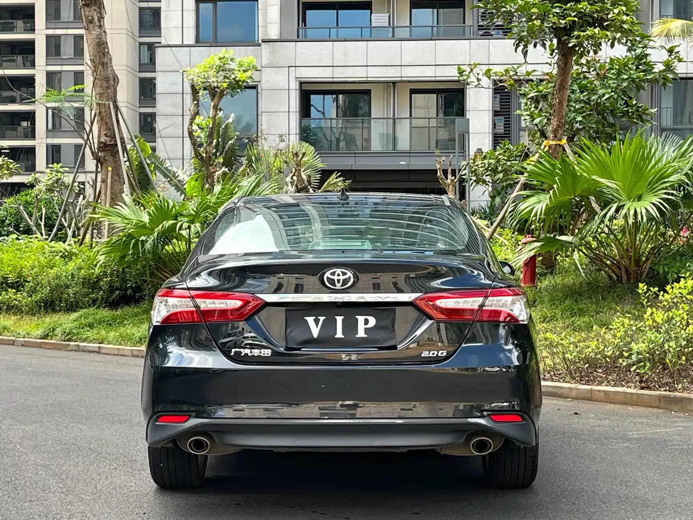 Toyota Camry 2023 2.0G Luxury Edition фото 16