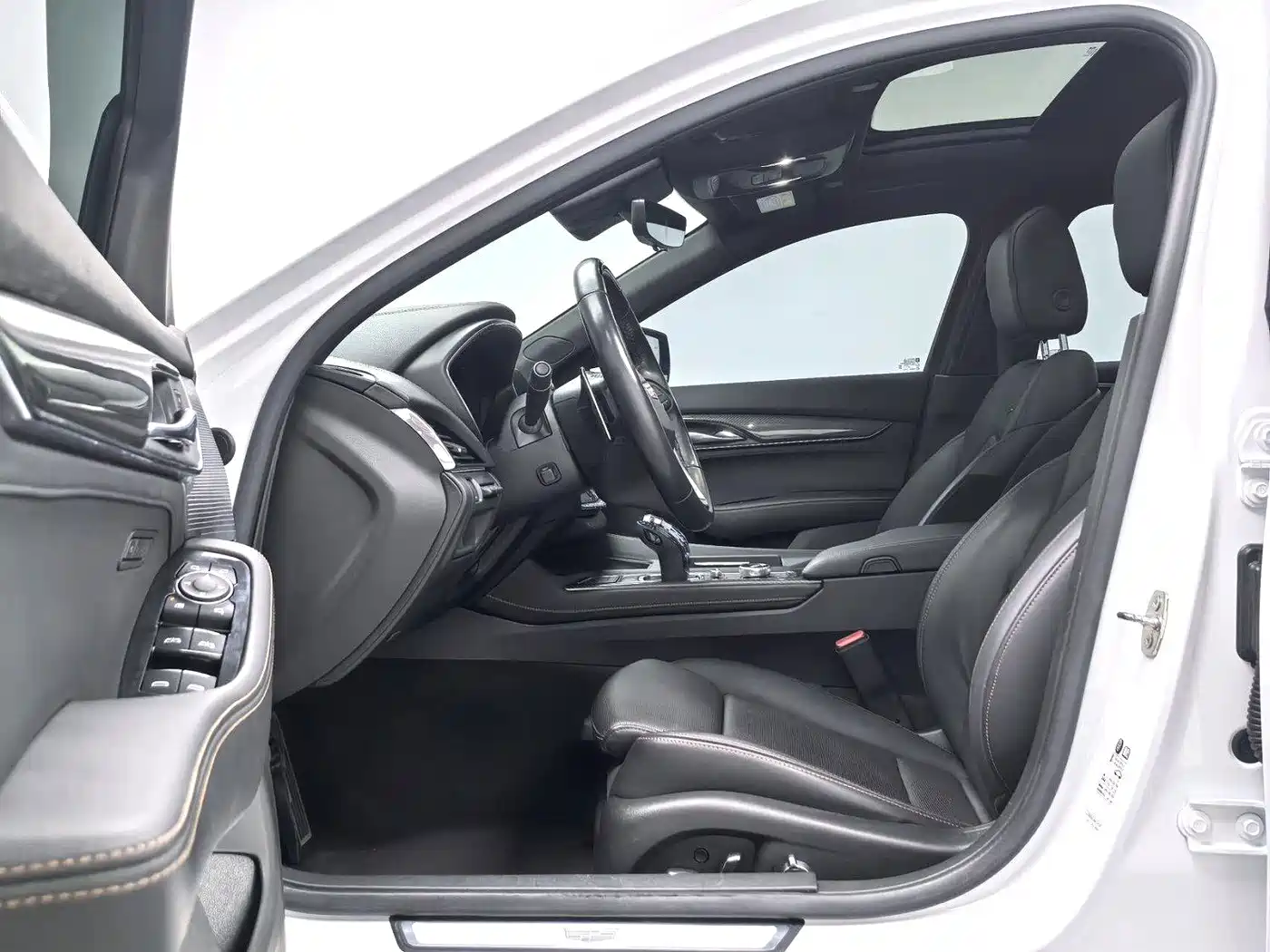 Photo 7 - Cadillac CT5