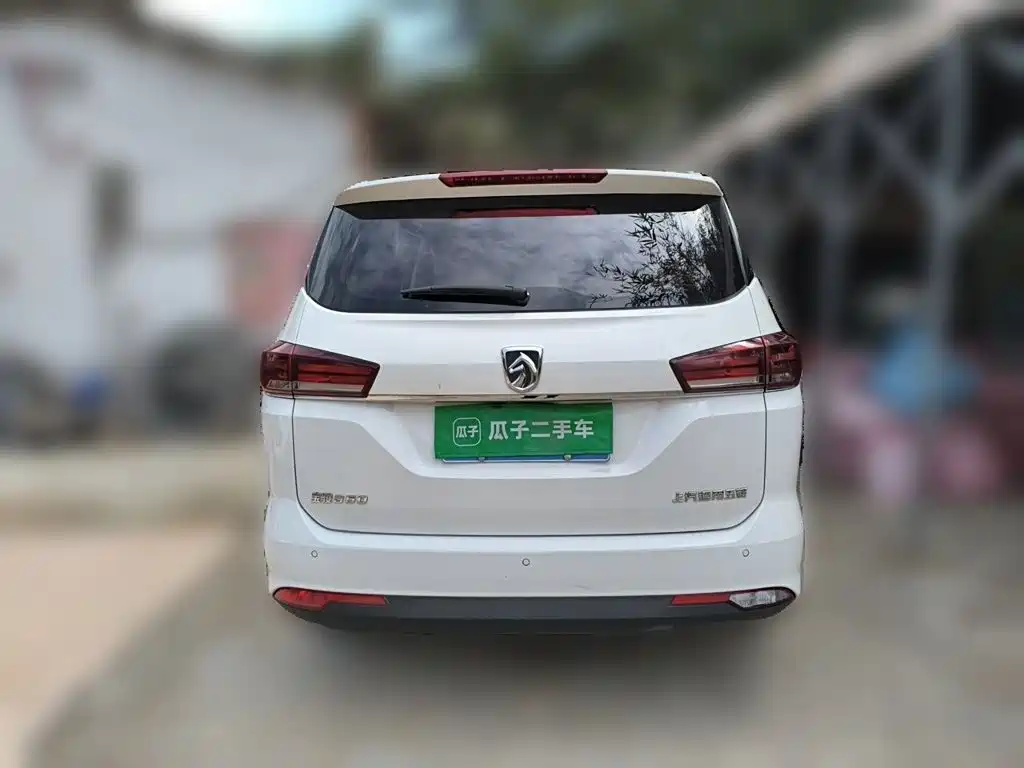 Фото 3 - Baojun 360