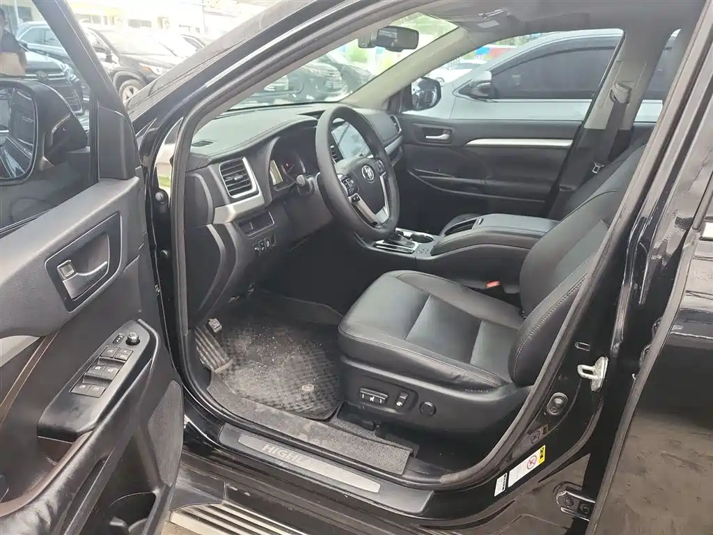 Toyota Highlander 2015 2.0T AWD Luxury Edition 7-seater фото 13