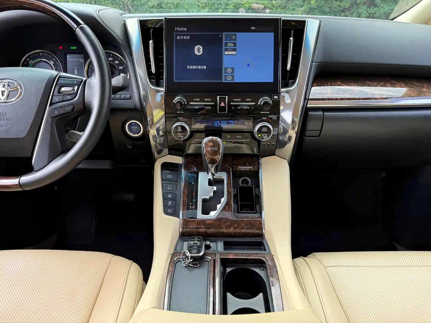 Toyota Alphard 2021 Hybrid 2.5L Luxury фото 7