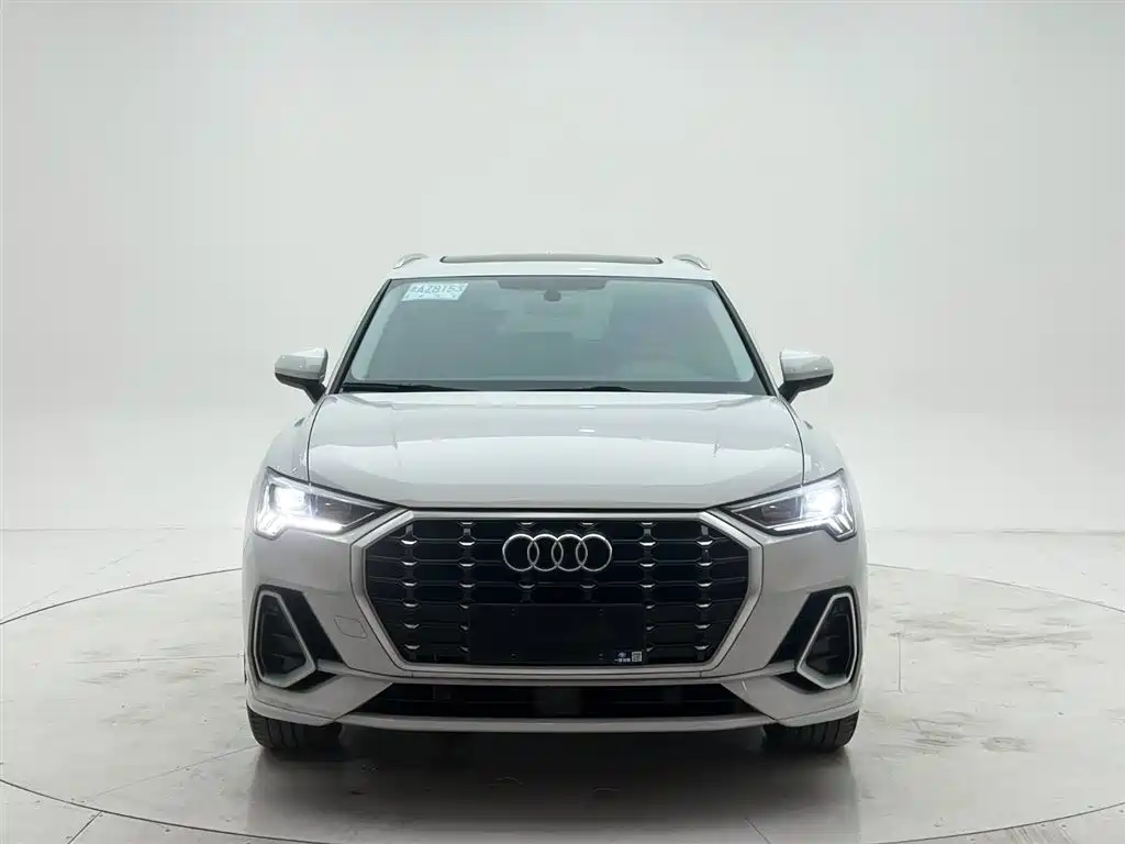 Audi Q3 2022 35 TFSI Fashion Dynamic фото 2