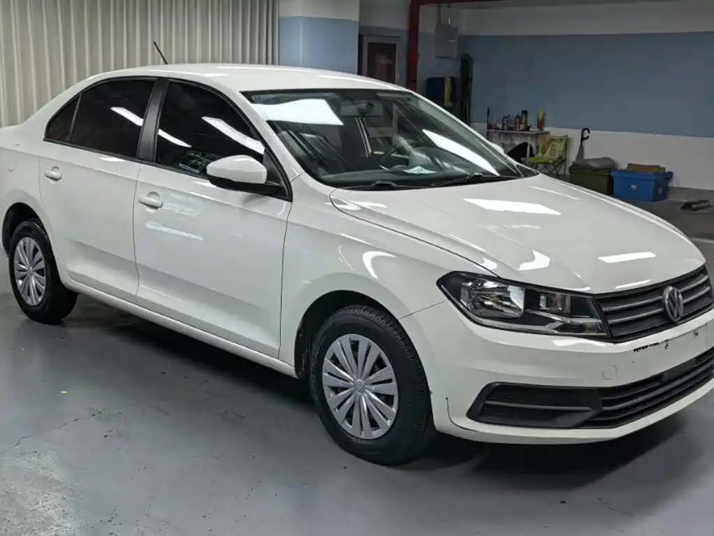 صورة 3 - Volkswagen Santana