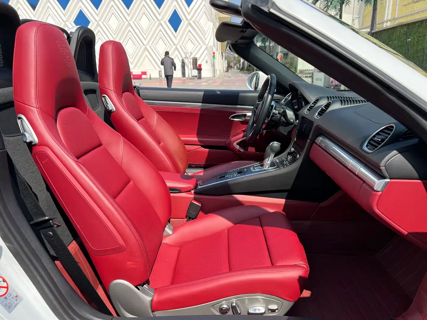 Porsche 718 2022 Boxster 2.0T фото 12