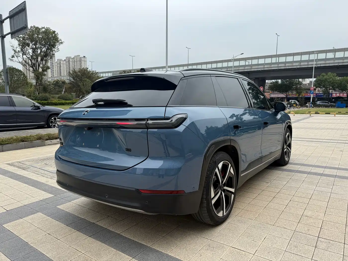 NIO ES7 2023 2022 100kWh First Edition