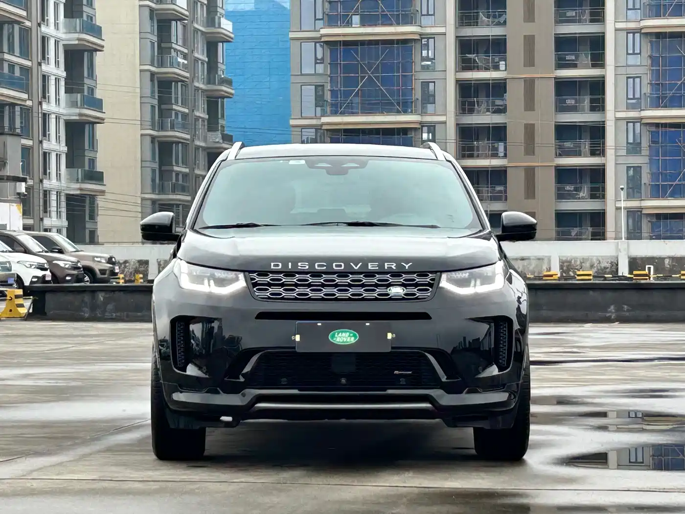 Land Rover Discovery Sport 2023 249PS R-Dynamic S Performance Version фото 2