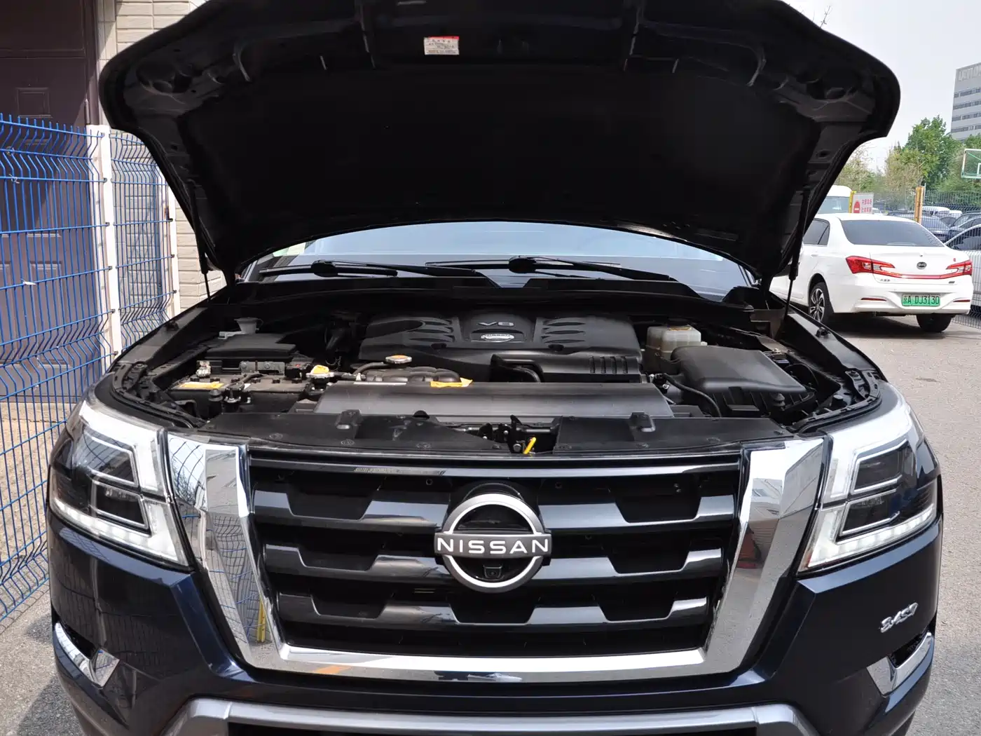 Nissan Patrol 2023 ARMADA 5.6L Armada Flagship Edition фото 11