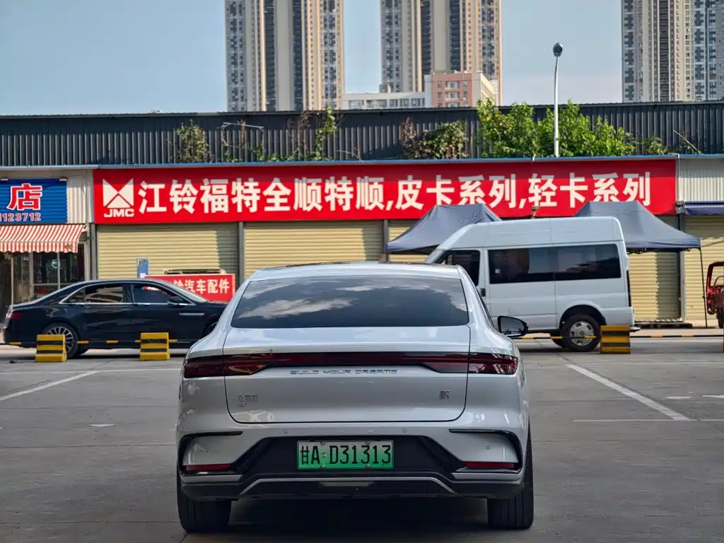 Фото 24 - BYD Han