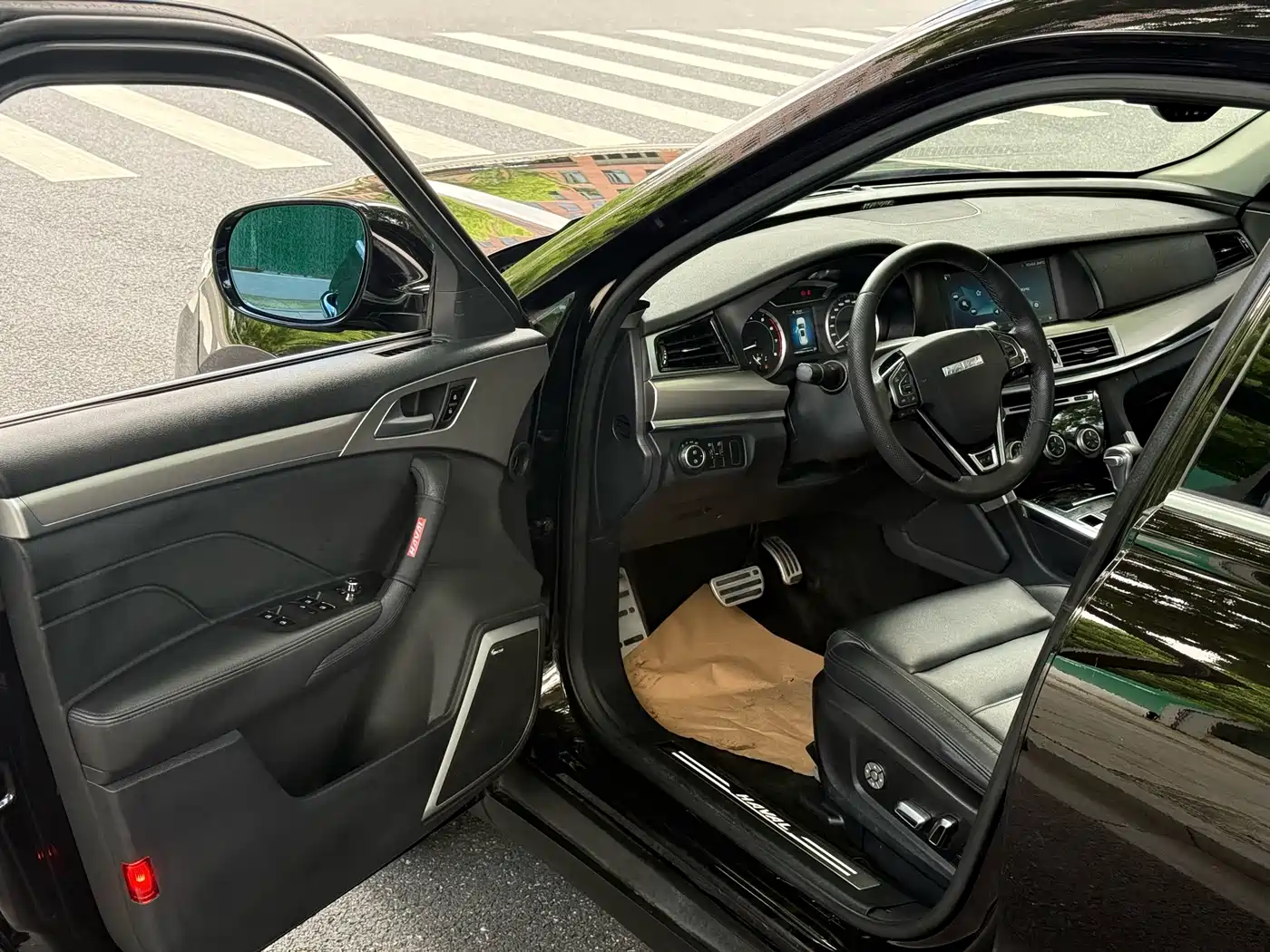 Photo 4 - Haval H7