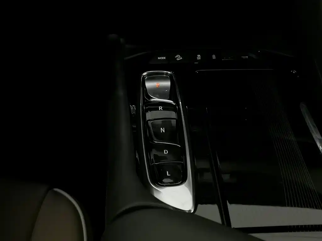 Buick Enclave 2020 Model 28T 4WD Premium Flagship фото 13